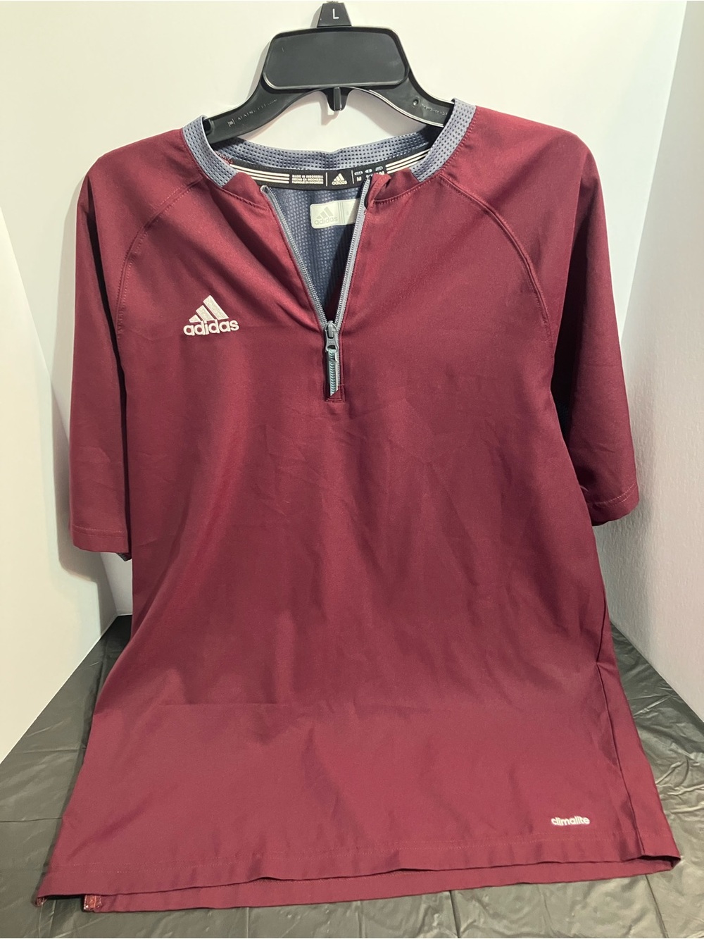 adidas Men's Burgundy Short-Sleeve 1/4 Zip Training Top